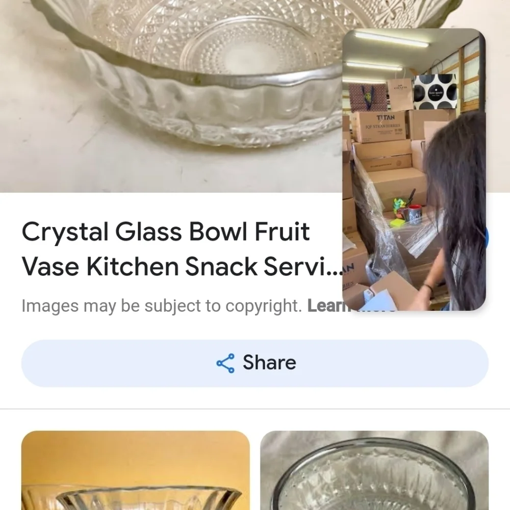 CRYSTAL GLASS FRUIT BOWL